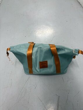 Merax Light Blue and Brown Gym Bag with Zipper, 2 Pockets, Adjustable Strap